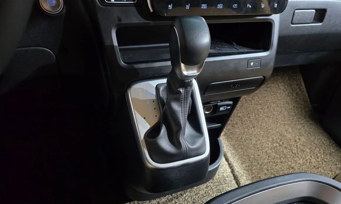 Hyundai Staria — фото 2