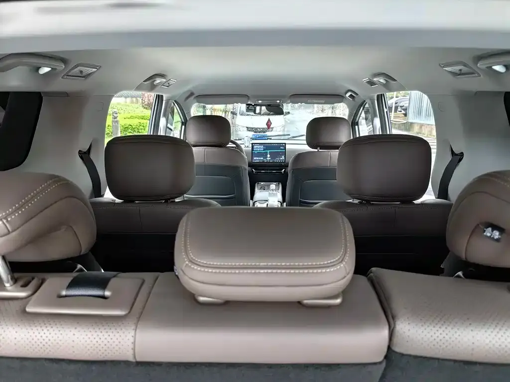 Wuling Xingguang 730 New Energy — фото 5