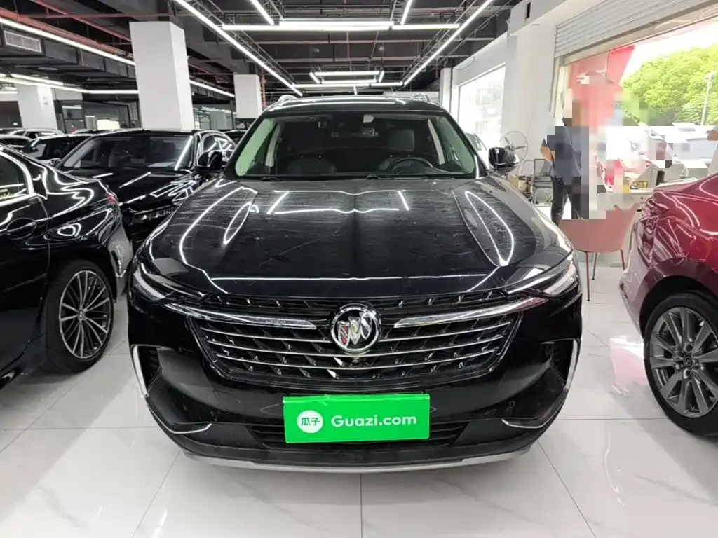 Buick Envision Plus — фото 2