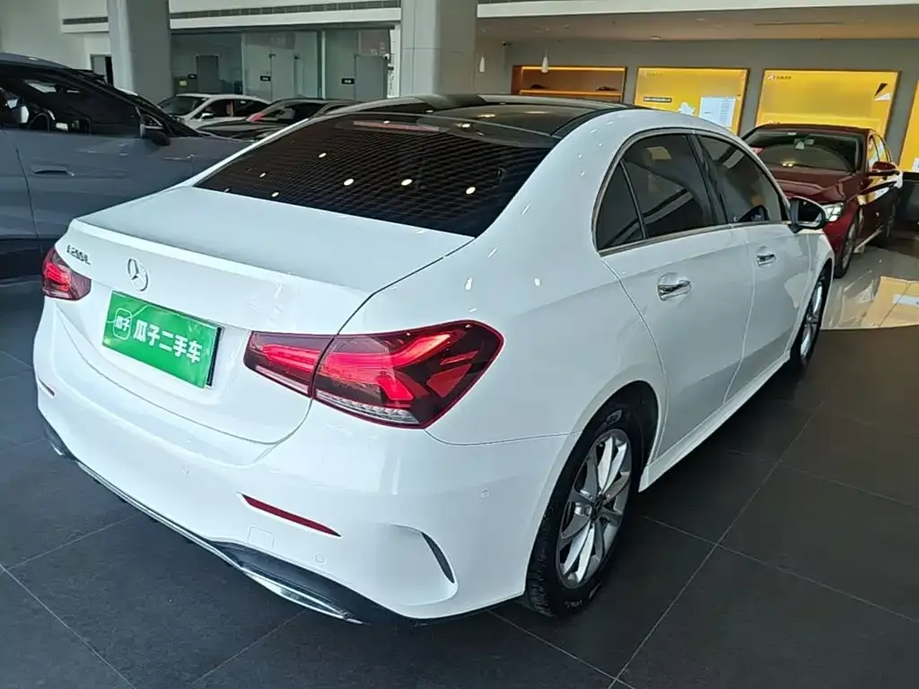Mercedes-Benz A-Class — фото 4