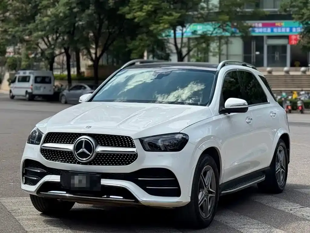 Mercedes-Benz GLE (Import) — фото 1