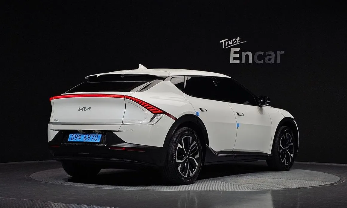 Kia EV6 — фото 3