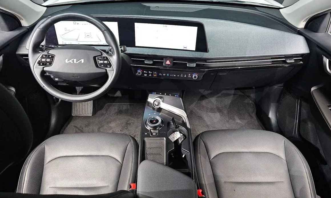 Kia EV6 — фото 7
