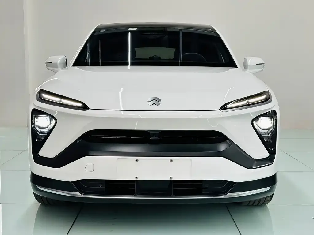NIO EC6 — фото 1