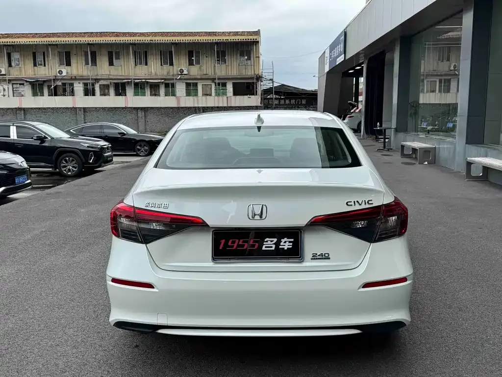 Honda Civic — фото 3