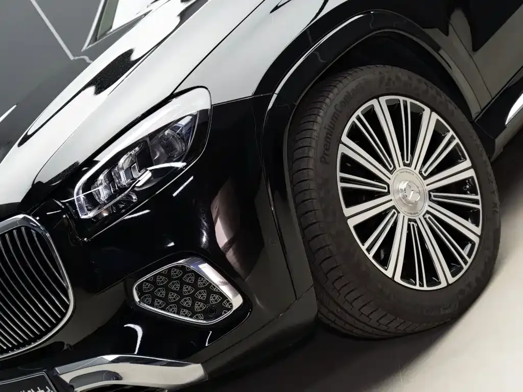 Mercedes-Benz GLS — фото 8