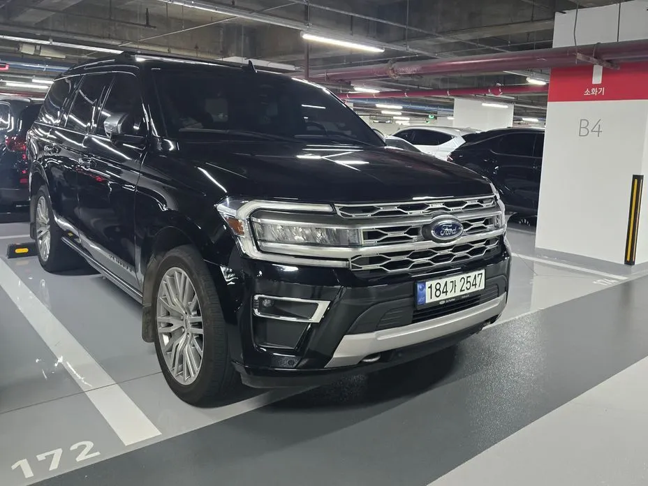 Ford Expedition — фото 1