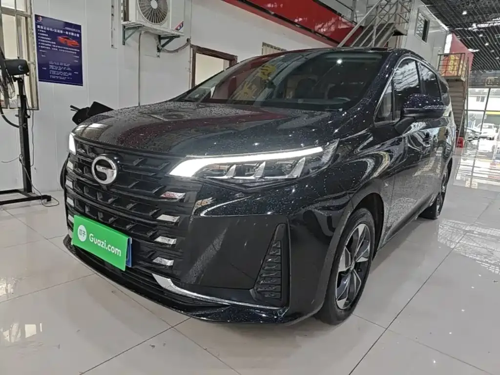 GAC Motor Trumpchi M6 — фото 1