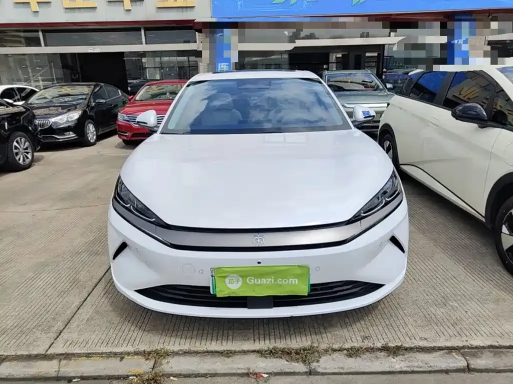 BYD Qin L — фото 4
