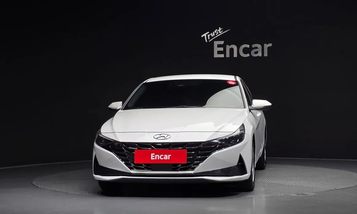 Hyundai AVANTE — фото 2