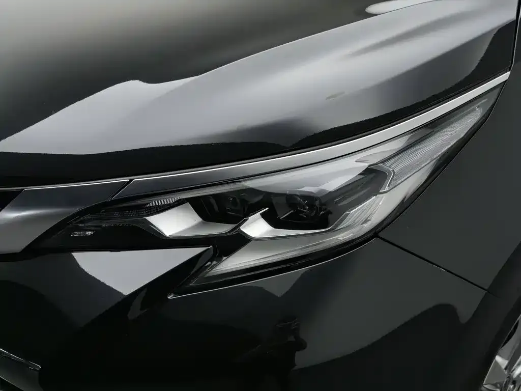 Toyota Sienna — фото 2