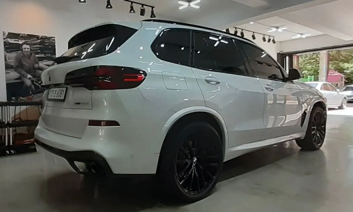 BMW X5 — фото 9