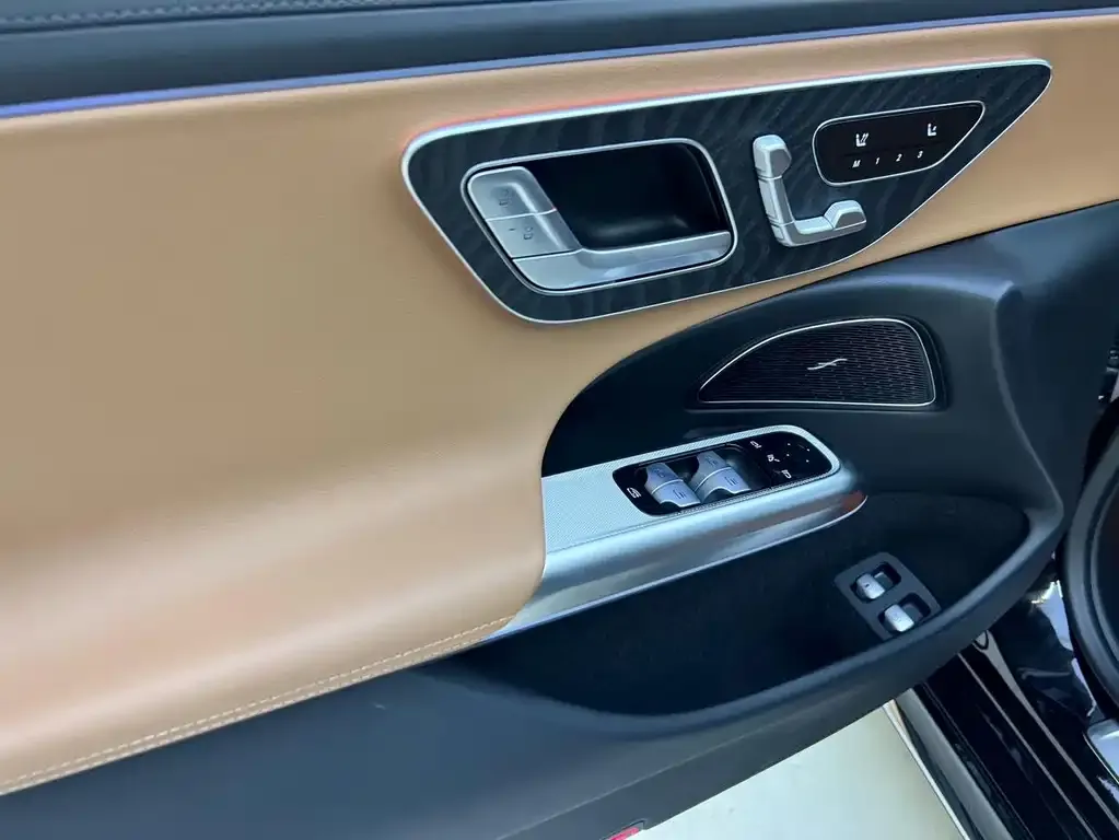 Mercedes-Benz E-Class New Energy — фото 6
