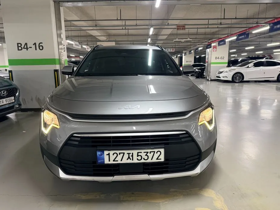 Kia Niro — фото 1
