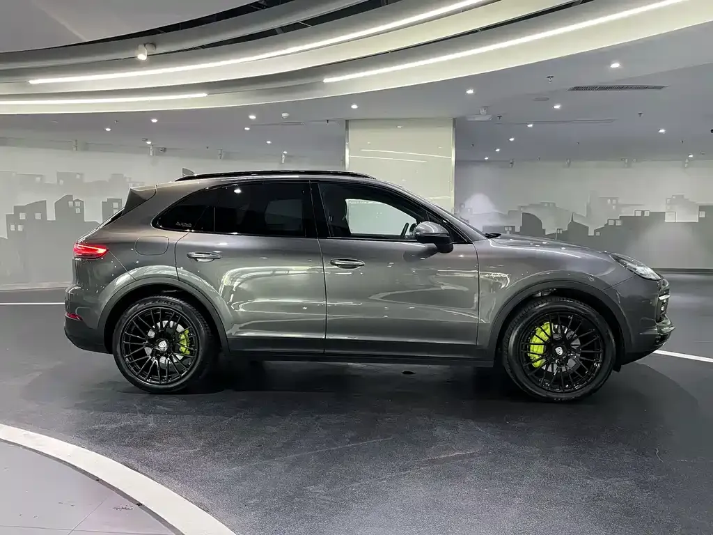 Porsche Cayenne Hybrid — фото 2