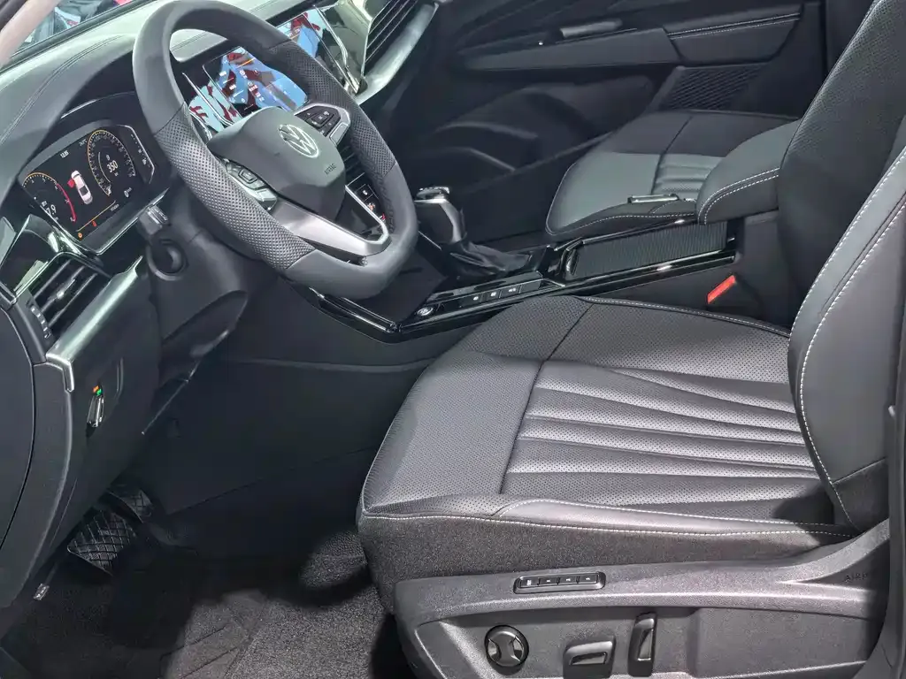 Volkswagen Passat — фото 3
