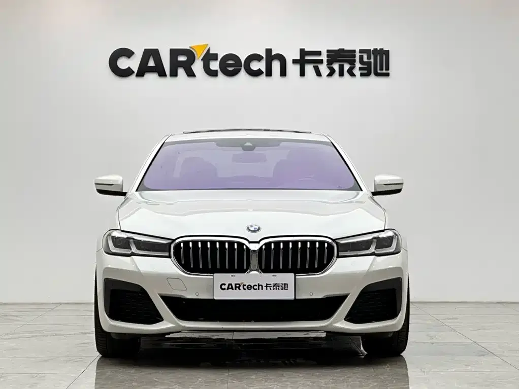 BMW 5 Series — фото 3