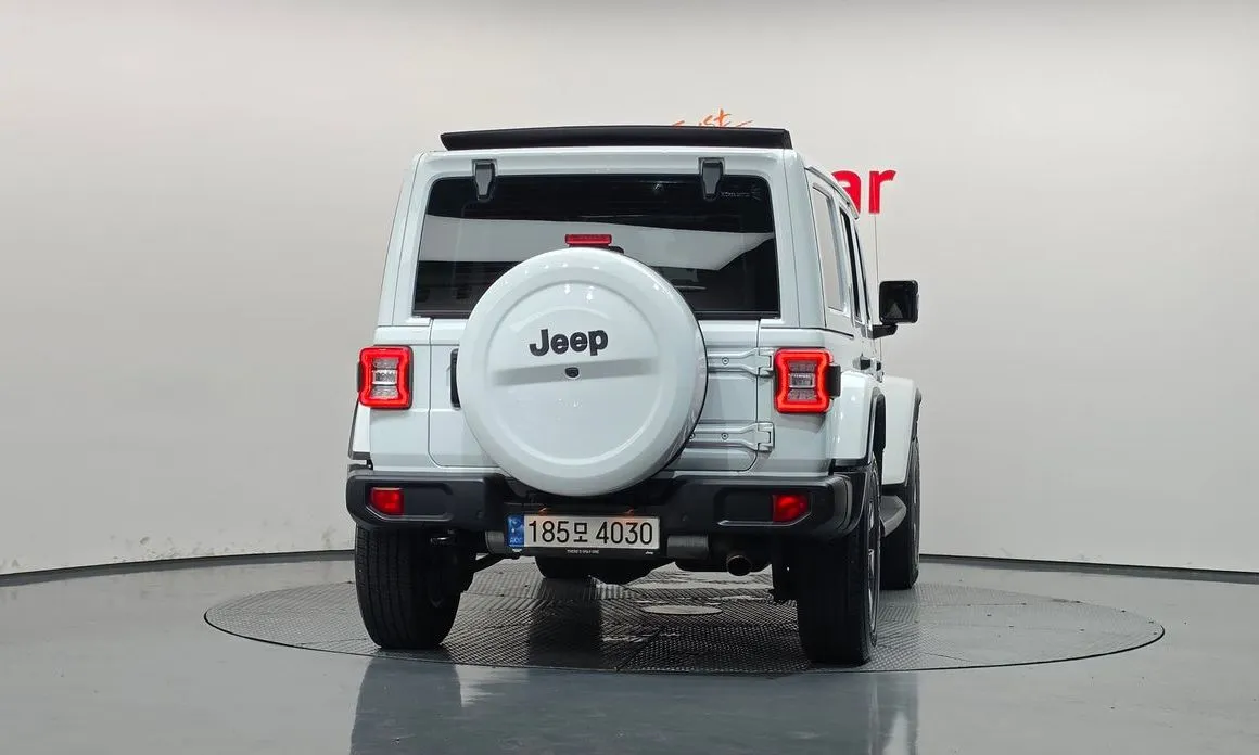 Jeep Wrangler — фото 3