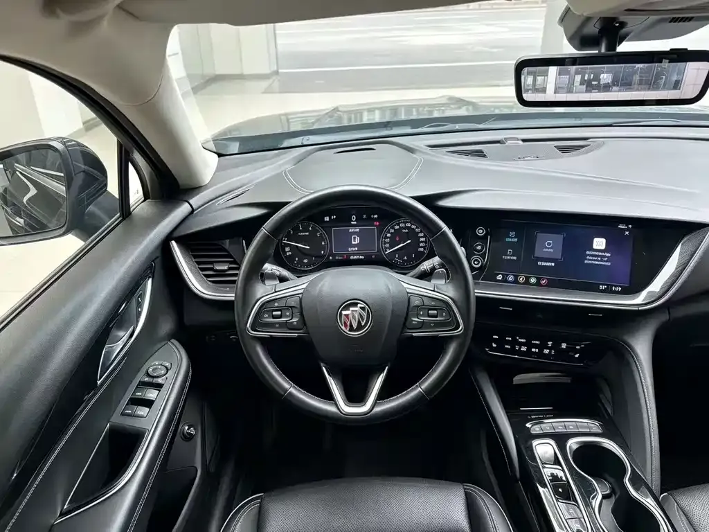 Buick Envision Plus — фото 4