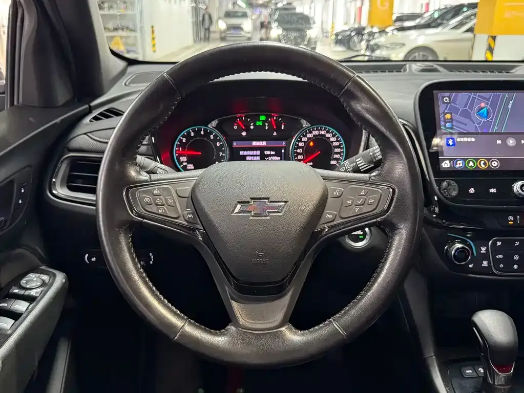 Chevrolet Equinox — фото 10