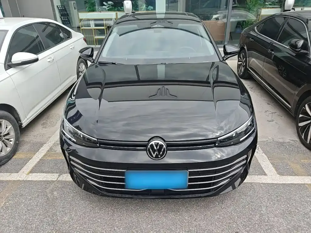 Volkswagen Passat — фото 9
