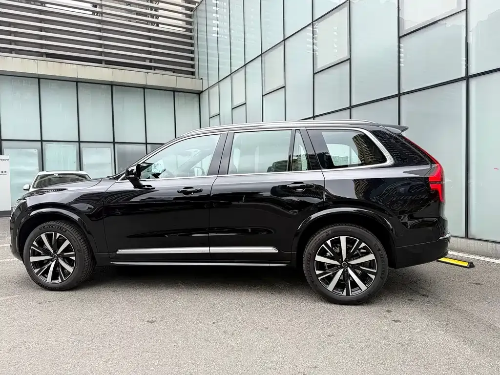 Volvo XC90 — фото 4