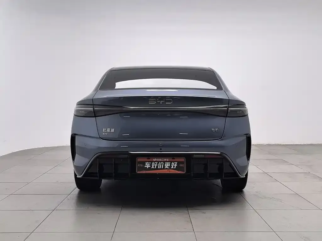 BYD Seal — фото 2