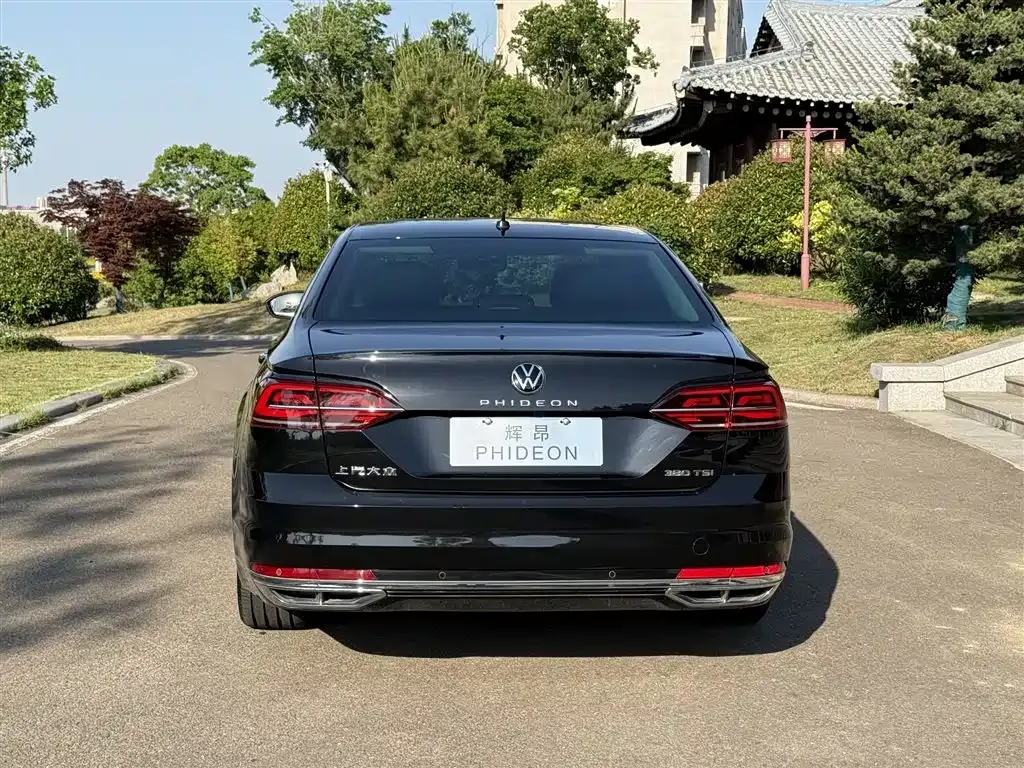 Volkswagen Phideon — фото 8