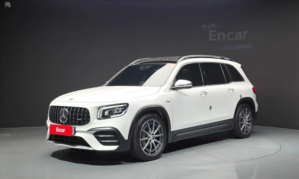 Mercedes-Benz GLB-Class — фото 1