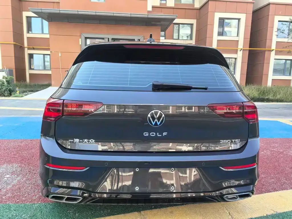Volkswagen Golf — фото 4