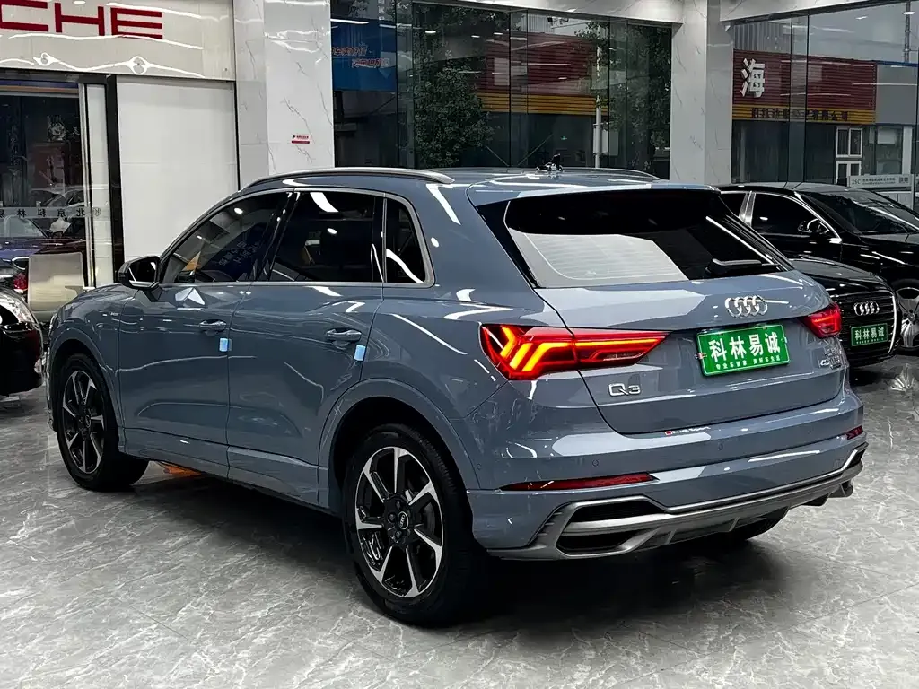 Audi Q3 — фото 5