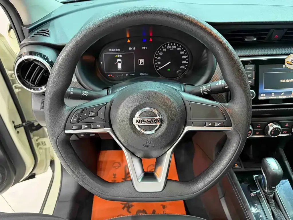 Nissan Kicks — фото 7