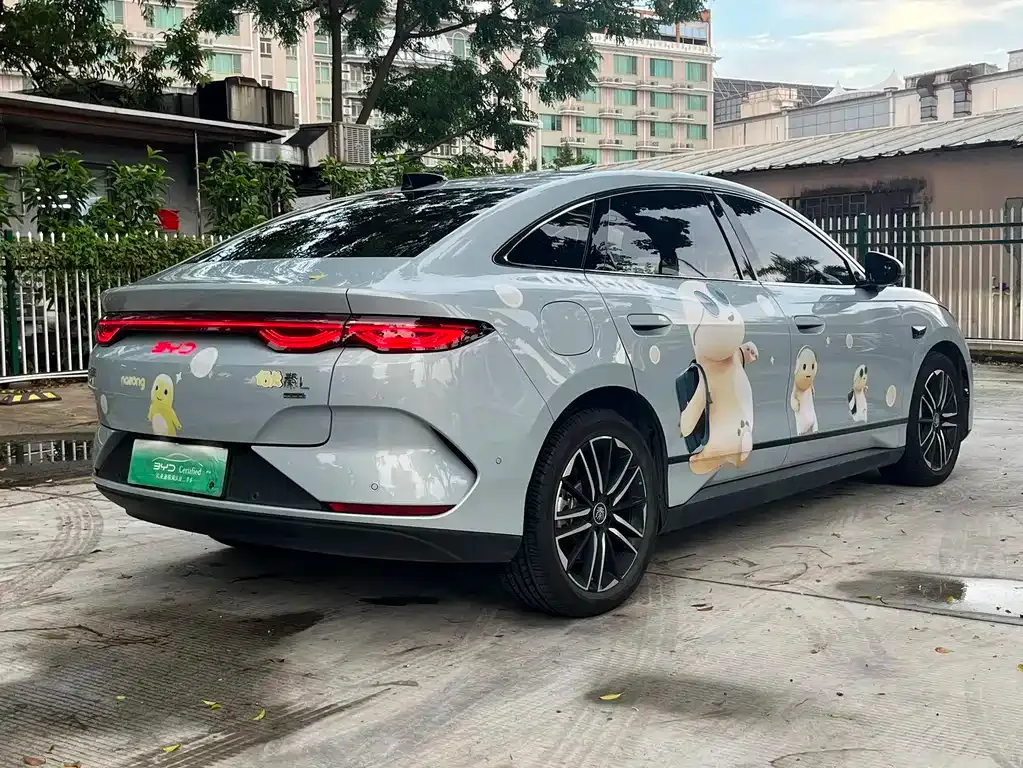 BYD Qin L — фото 9