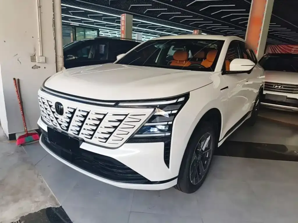 Changan CS75 PLUS — фото 6