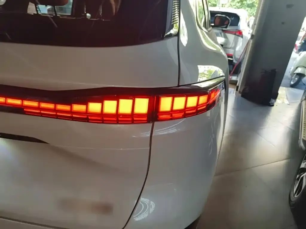 Changan CS75 PLUS — фото 2