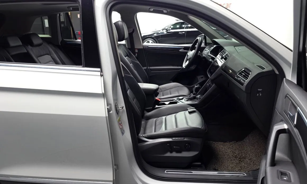 Volkswagen Tiguan — фото 4
