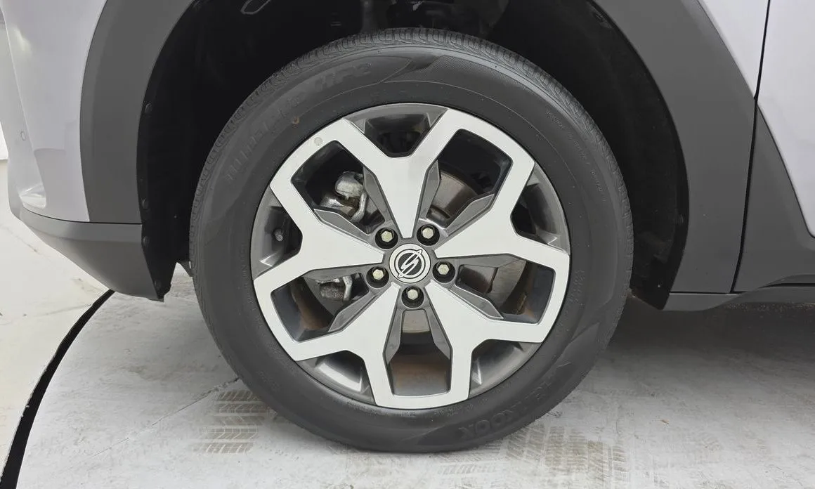 KG Mobility (Ssangyong) Torres — фото 4