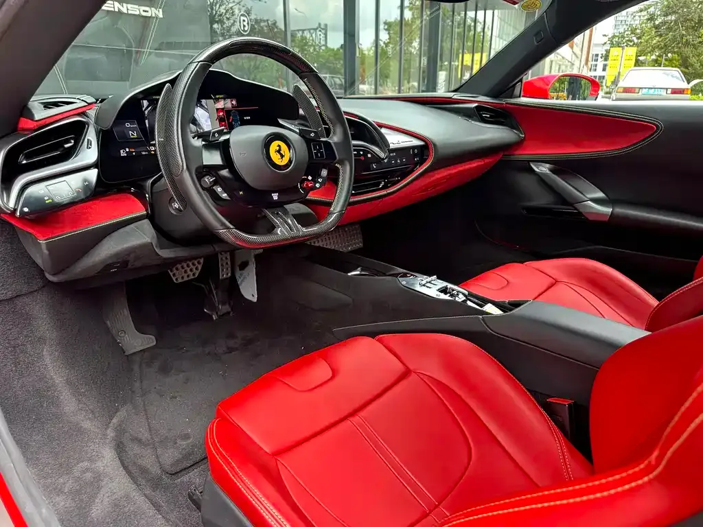 Ferrari SF90 — фото 10