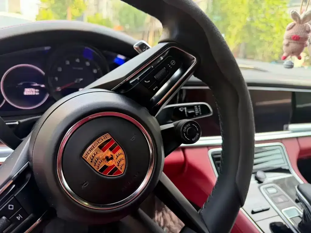 Porsche Panamera — фото 5