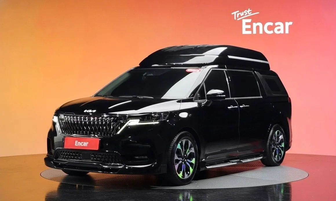 Kia Carnival — фото 1