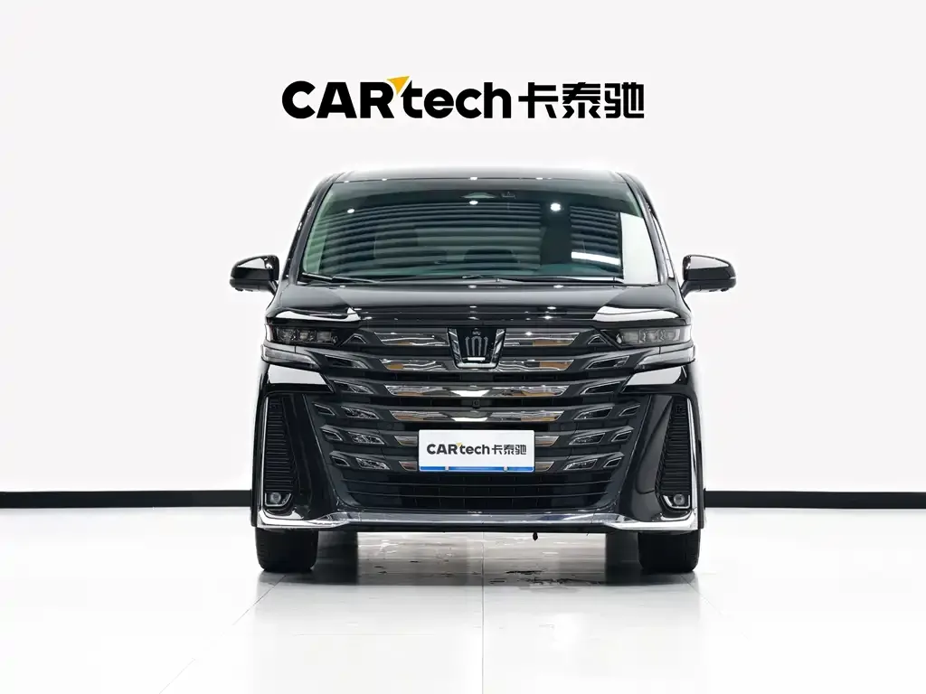 Toyota Vellfire — фото 2