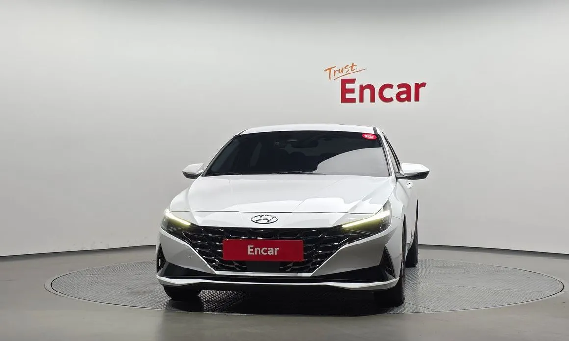 Hyundai AVANTE — фото 2