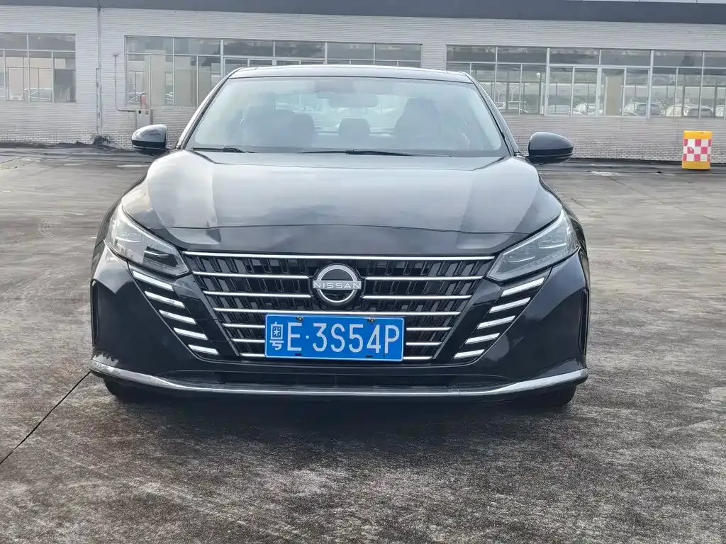 Nissan Teana — фото 3