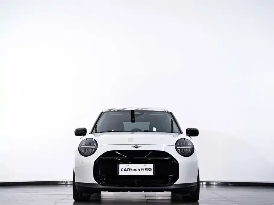 MINI Cooper EV — фото 3