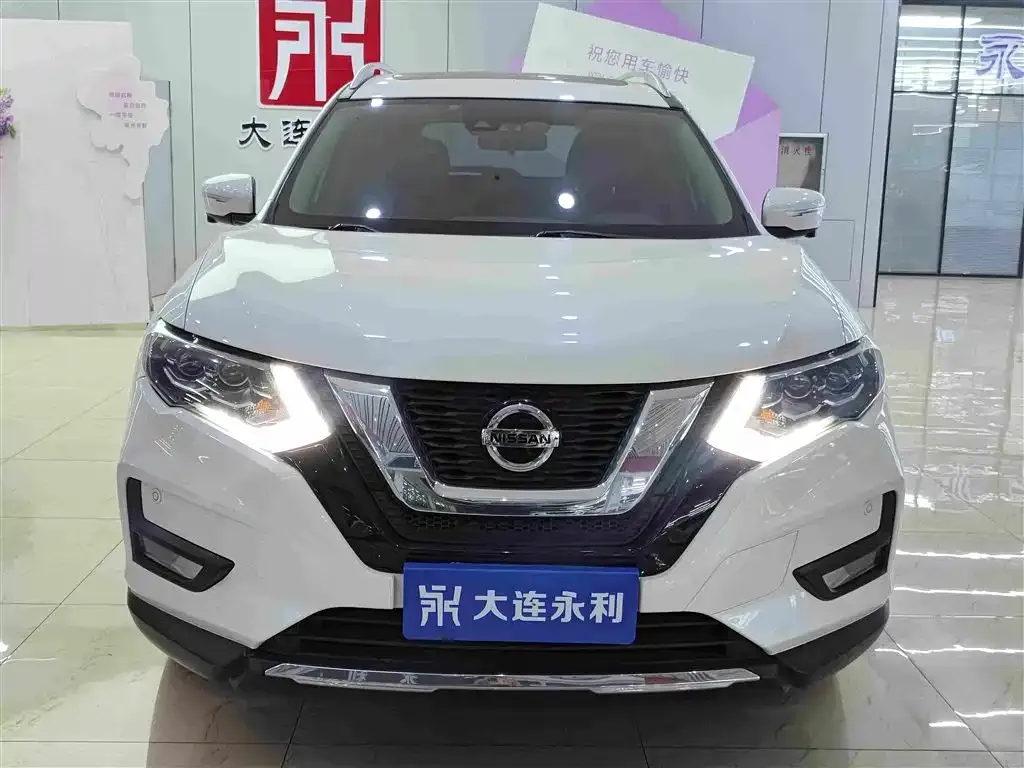 Nissan X-Trail — фото 4