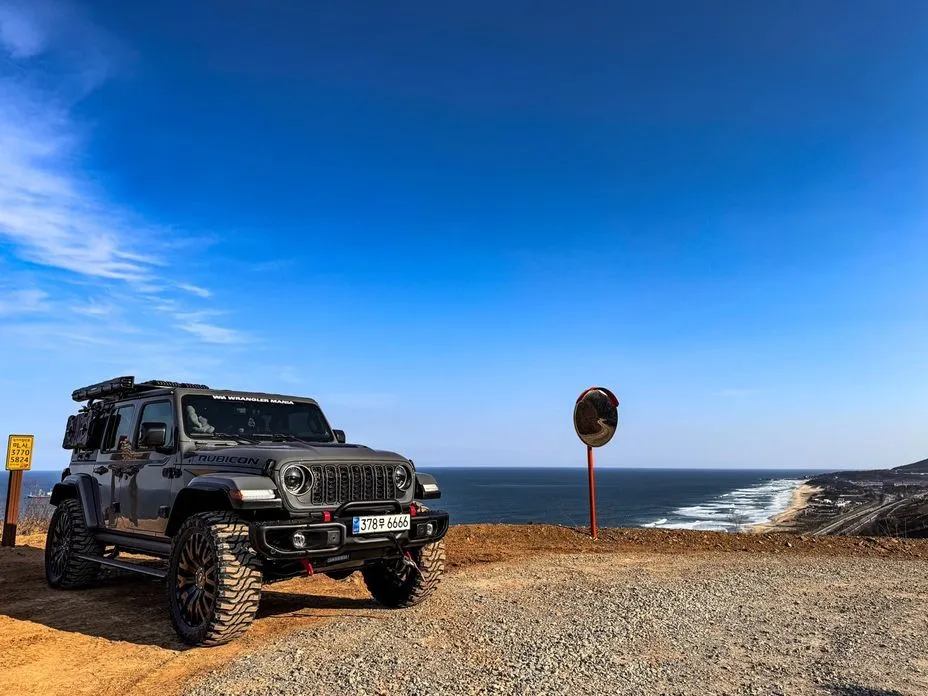 Jeep Wrangler — фото 4