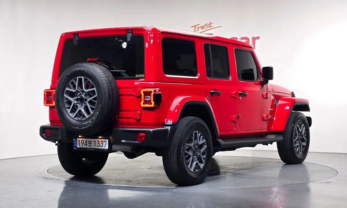 Jeep Wrangler — фото 3