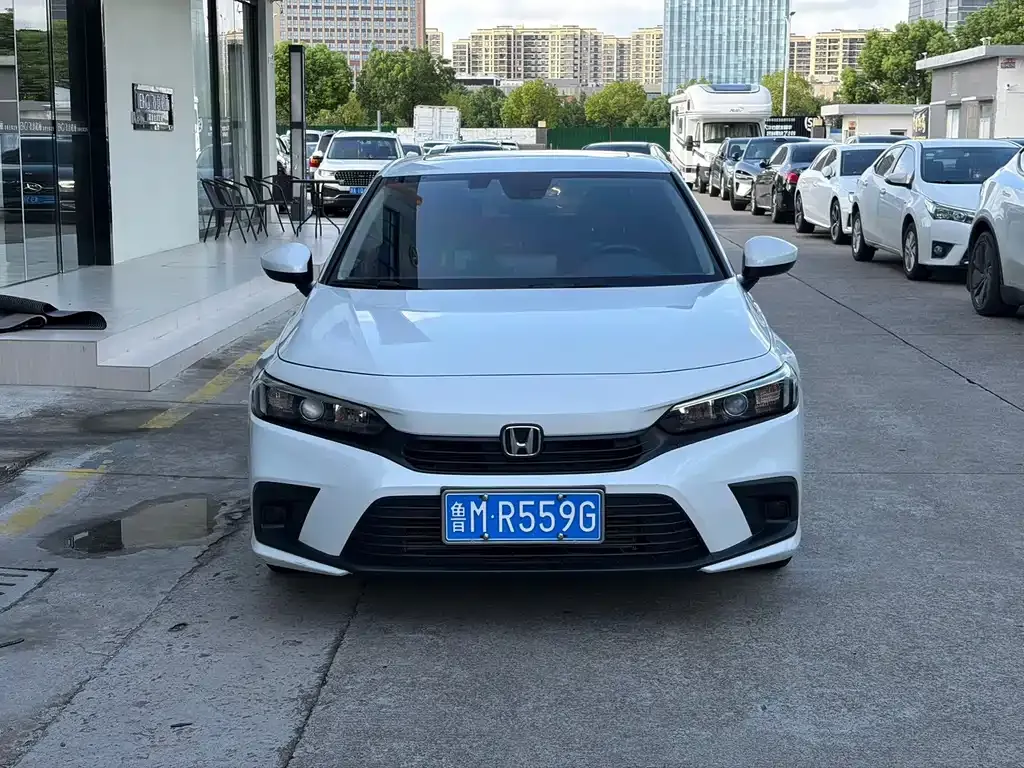 Honda Civic — фото 1