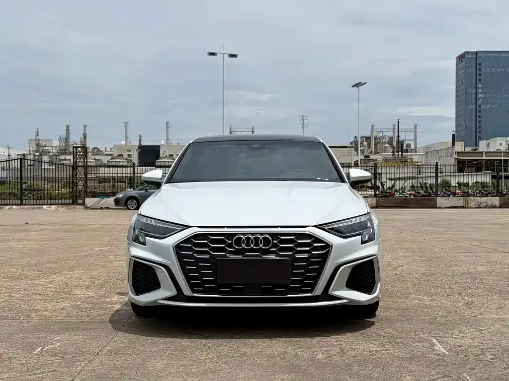 Audi A3 — фото 3