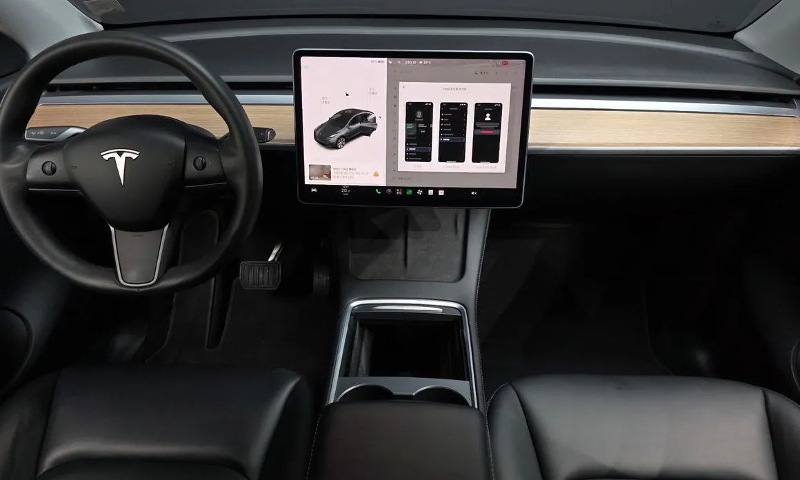 Tesla Model Y — фото 4